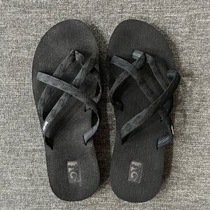 Teva Kush Sandals